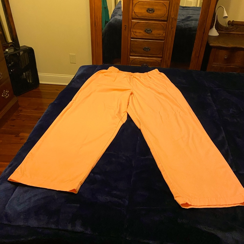 Butter soft scrub pants L peach apricot stretch waist beautiful color spring